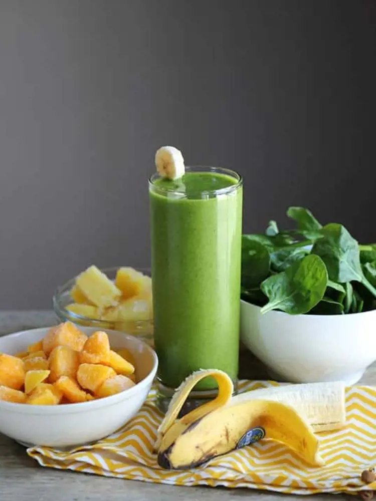 Tropical Green Smoothie