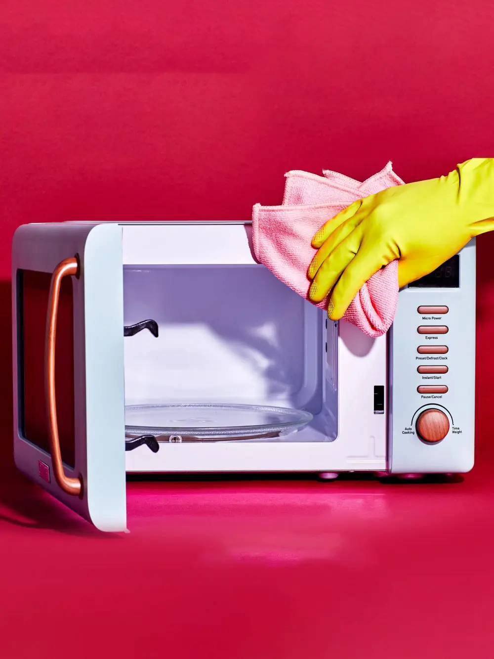 How To Get Rid Of Smell In Microwave? 12 Quick and Easy Methods